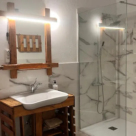 Mirame Canarias Guest house Vecindario (Gran Canaria)
