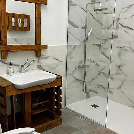 Mirame Canarias Gæstehus Vecindario (Gran Canaria)