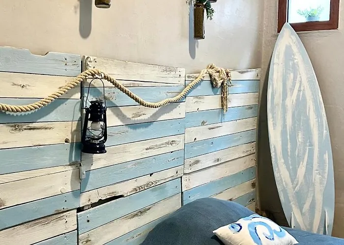 Πανσιόν Mirame Canarias Vecindario (Gran Canaria)